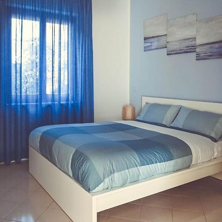 L'Oasi B&B Santa Maria Capua Vetere Δωμάτιο φωτογραφία